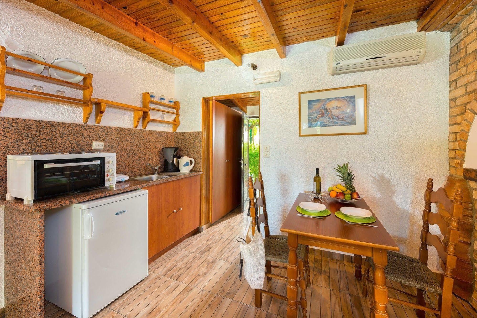 Elefteria Apts & Suites Колімбія Екстер'єр фото