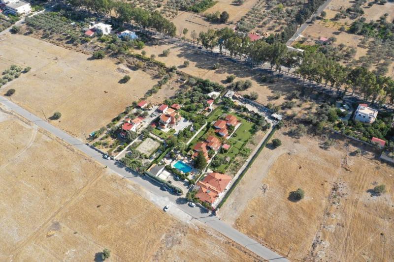 Elefteria Apts & Suites Колімбія Екстер'єр фото
