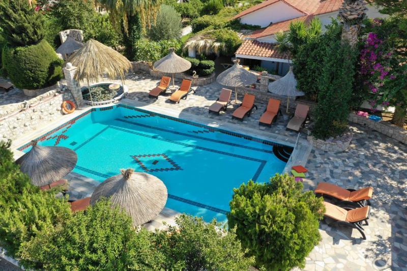 Elefteria Apts & Suites Колімбія Екстер'єр фото